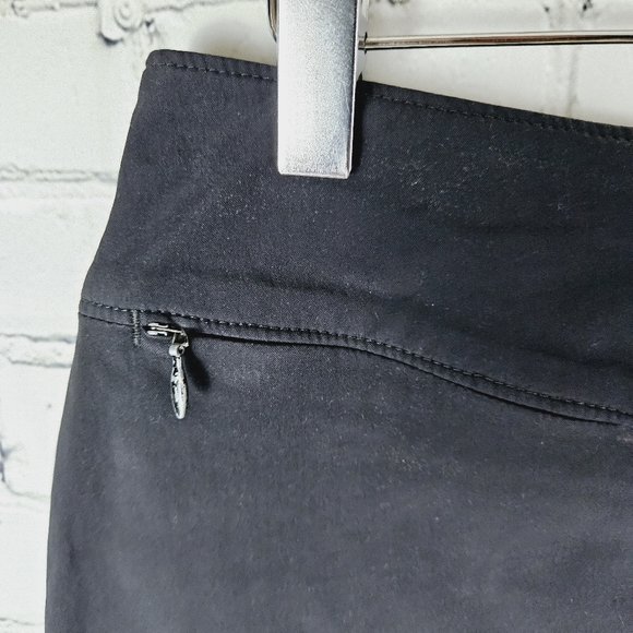 PATAGONIA | nylon casual long side zip & zip front slit skirt - Picture 2 of 10